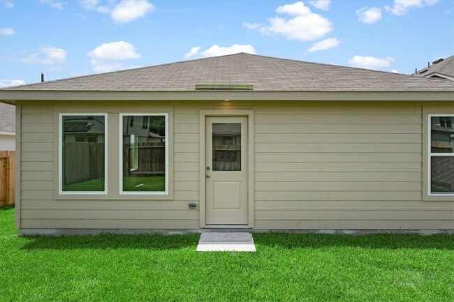 Building Photo - 25745 John Wayne Dr