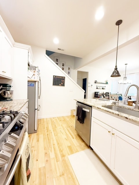 Building Photo - 4607 NW Atwater Loop