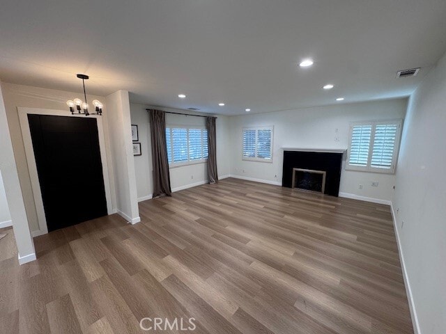 Building Photo - 653 N Buena Vista St