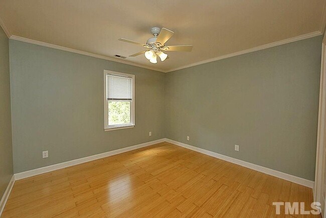 Building Photo - 227 Forbush Mountain Dr