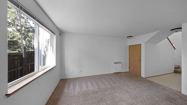 Building Photo - 2 Bed 1.5 Bath - No Pets Allowed - NAS Whidbey