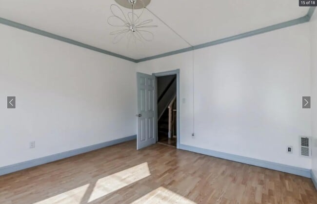 Building Photo - 423 N 5th St