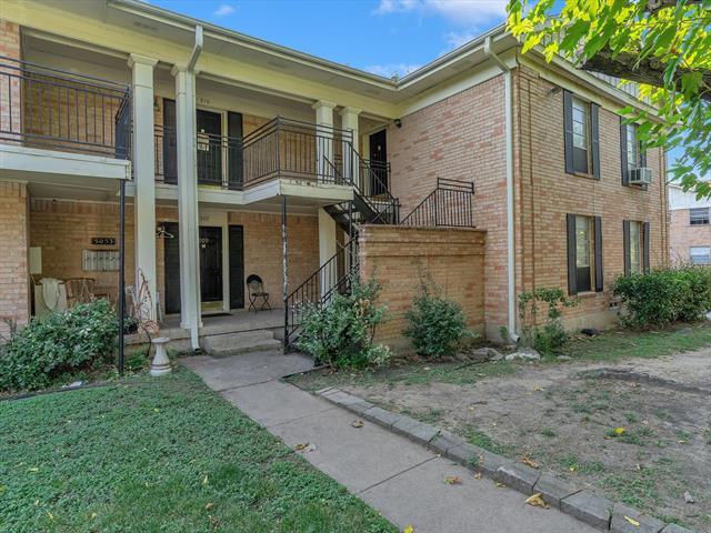 Building Photo - 5053 Ridglea Ln