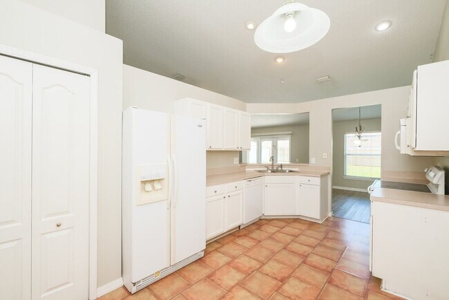 Building Photo - 10408 Hallmark Blvd