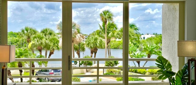 Building Photo - 4101 N Ocean Blvd