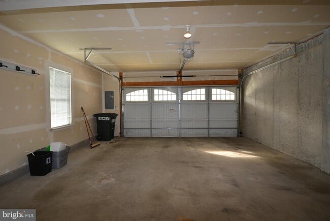Building Photo - 1031 Ironwood Ln