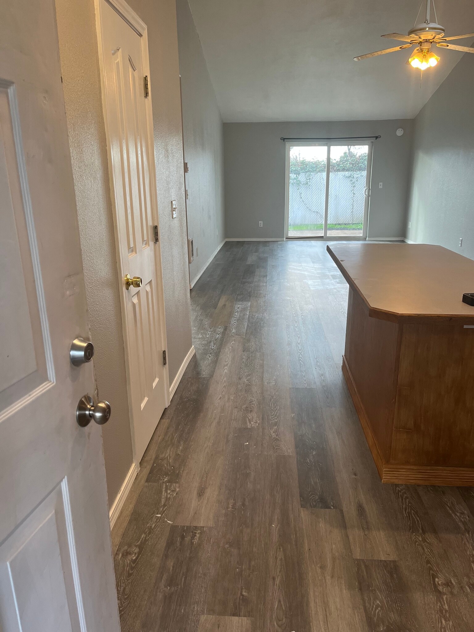 Building Photo - 222 Chapman Ln