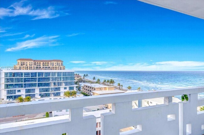 Building Photo - 3111 N Ocean Dr