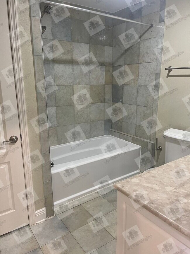 Building Photo - 4278 Brookside Dr
