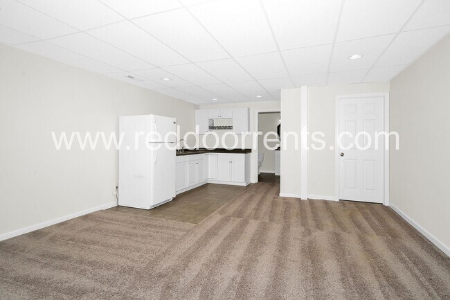 Building Photo - 7737 Solomon Dr