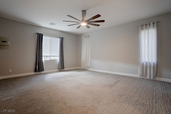 Building Photo - 367 Pollino Peaks St