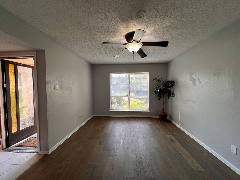 Building Photo - 324 Arborview Dr
