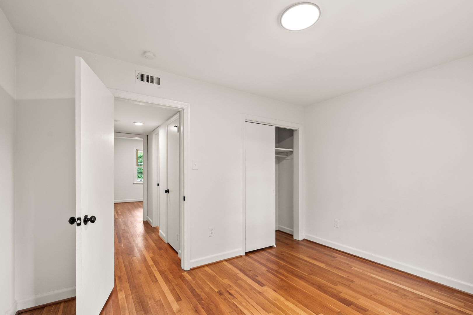 Building Photo - 1640 W Northwest Blvd