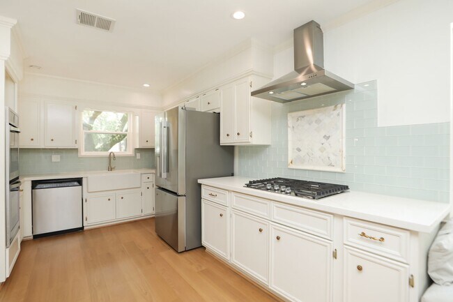 Building Photo - 13506 Charwell Crossing Ln