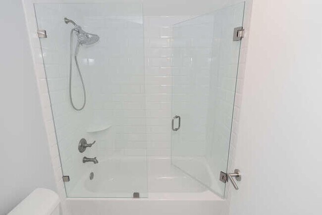 Building Photo - 1605 S US Hwy 1