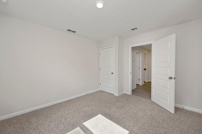 Building Photo - 2835 Patriot Ridge Dr