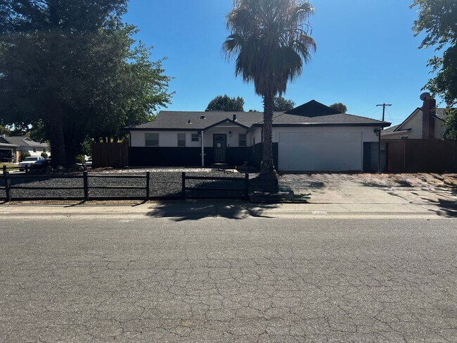Primary Photo - 8935 Rosetta Cir
