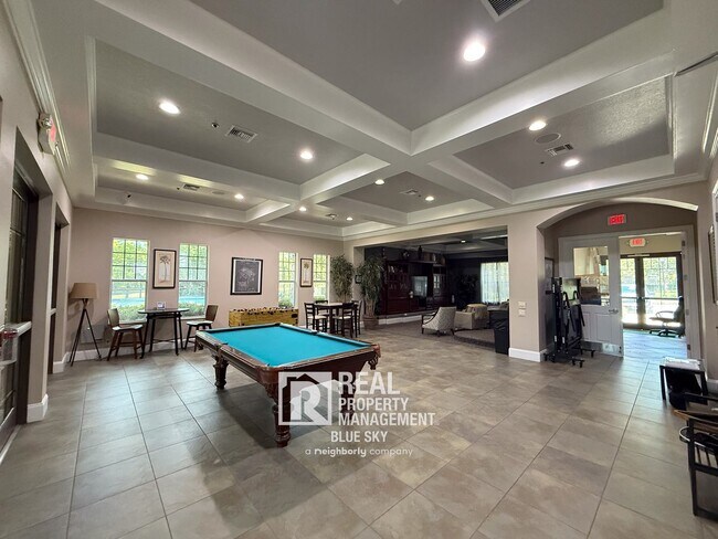Building Photo - Executive Home with Custom Finishes in Gat...