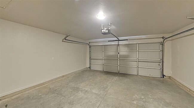 Building Photo - 1300 NW 111th St