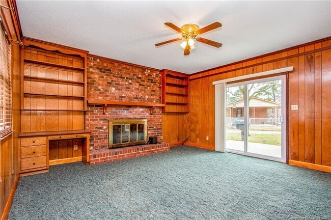 Building Photo - 4700 Friar Ave