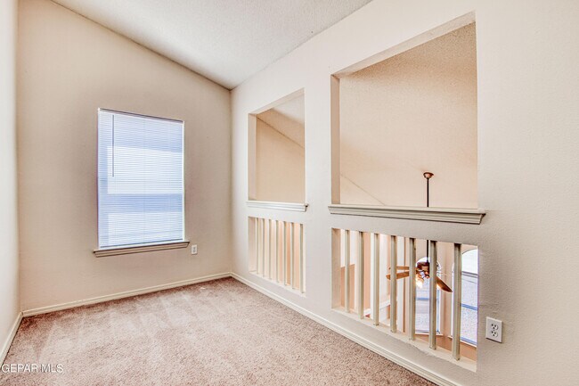 Building Photo - 6216 Spotted Eagle Dr