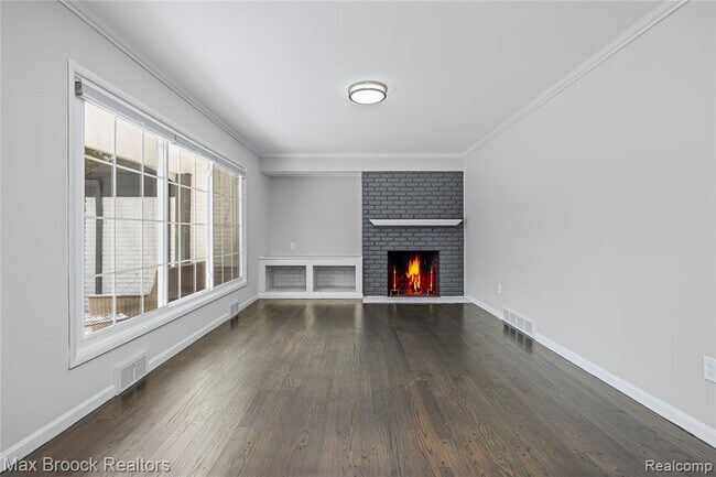 Building Photo - 2601 Lamplighter Ln