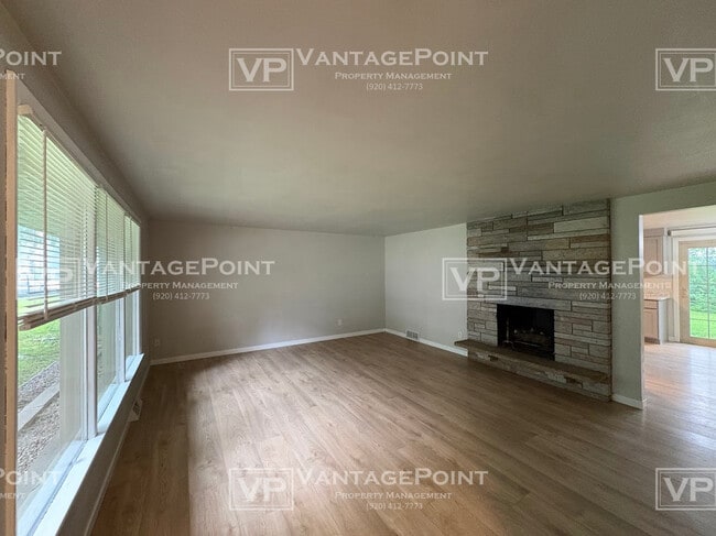 Building Photo - 1643 Birchwood Dr