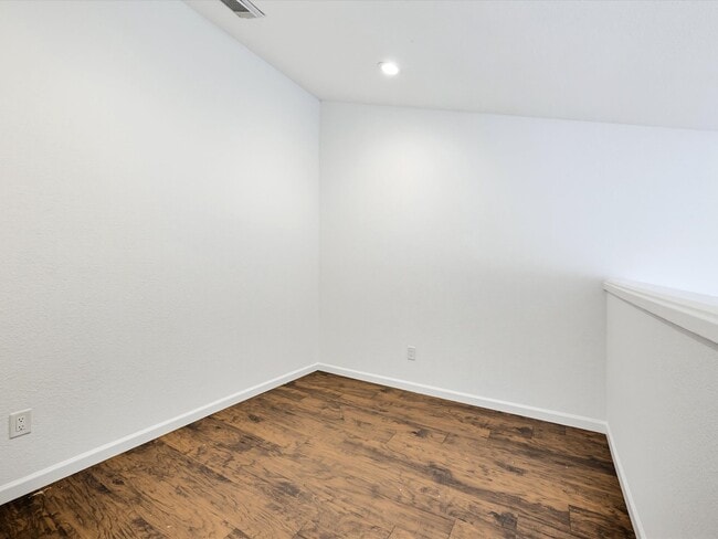 Building Photo - 9548 Pagewood Ln