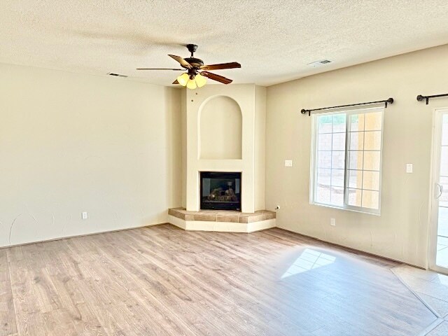Building Photo - 8724 Cuevita Ct NE