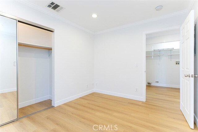 Building Photo - 10531 Greenburn Ave