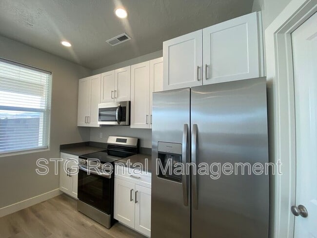 Building Photo - 1113 S 4380 W