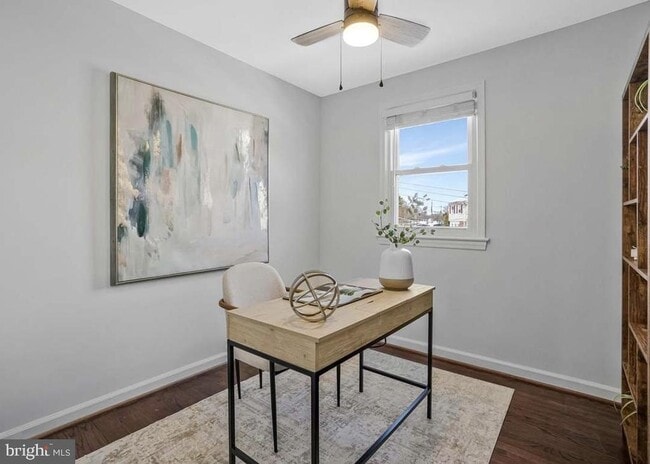 Building Photo - 2509 Oberlin Dr