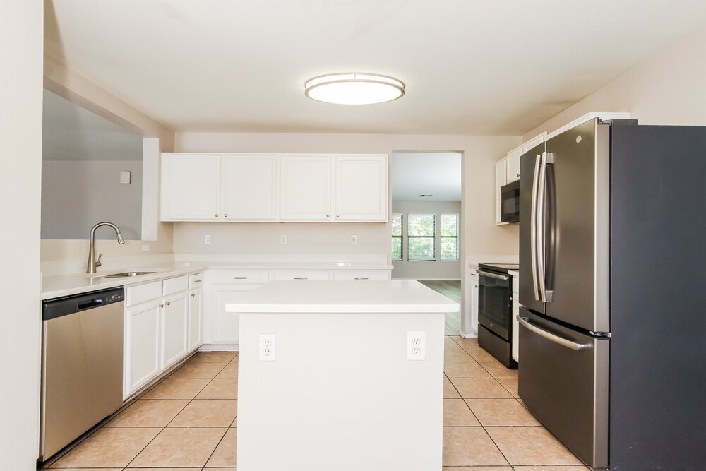 Building Photo - 4614 N 92nd Ln