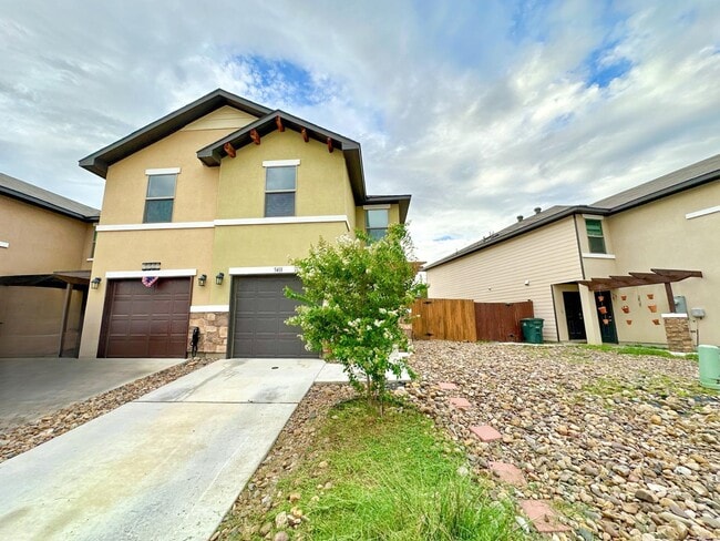 Primary Photo - 5418 Montevista Dr