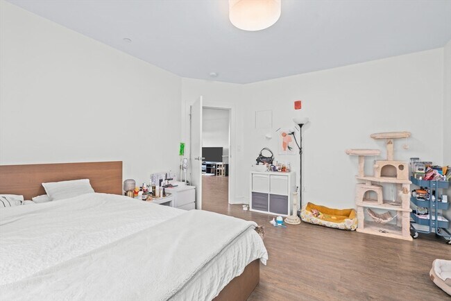 Building Photo - 20 Penniman Rd