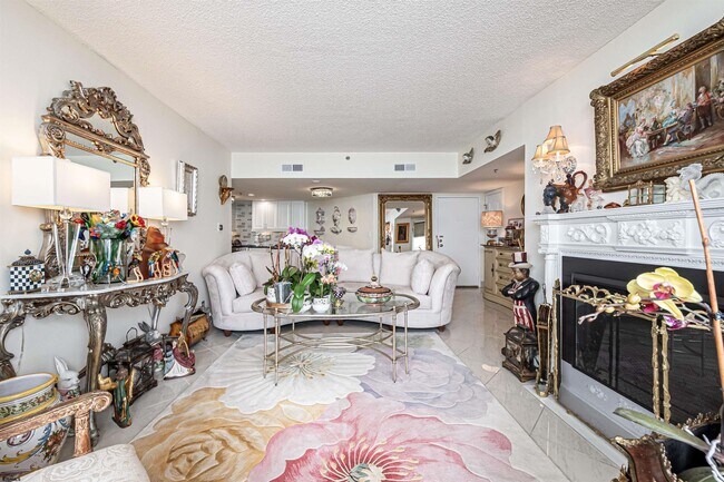 Building Photo - 3851 Boardwalk