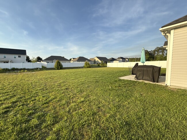 Building Photo - 1005 Clydesdale Ct