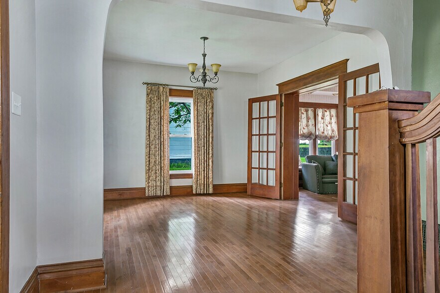 Building Photo - 944 14th St