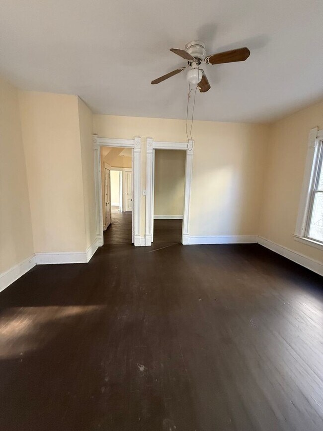 Building Photo - 1519-1525 Clark Ave