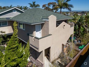 Building Photo - Charming Coastal Studio in Carlsbad - Furn...