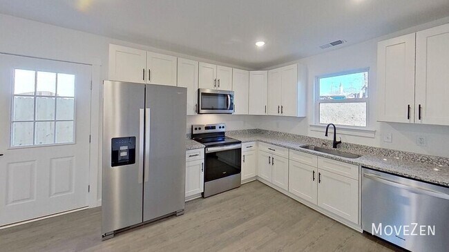 Building Photo - 14 Catawba Ave