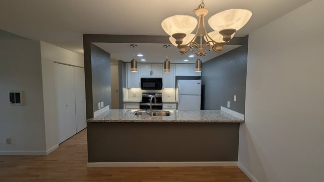 Building Photo - 39993 Fremont Blvd