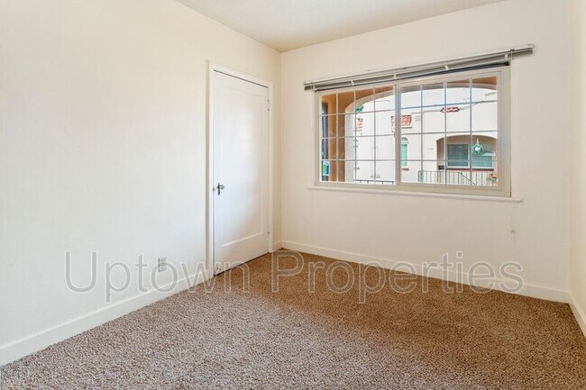 Building Photo - 1322 NE 68th Ave