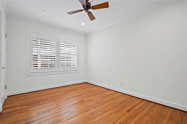 Building Photo - 3521 W Stillwood Ln