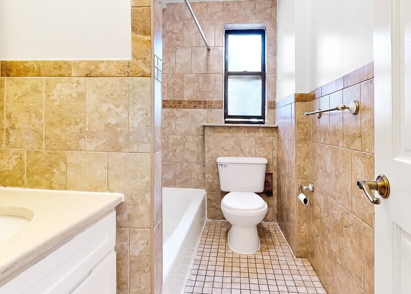 Building Photo - Edgecombe Avenue