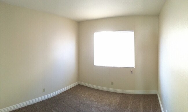 Building Photo - 7206 Archcrest Ave