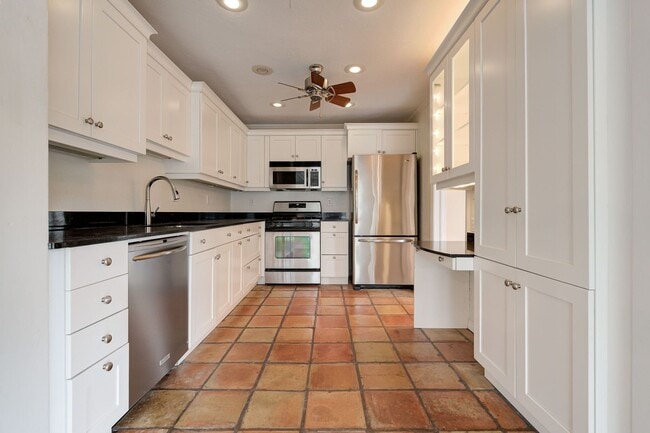 Building Photo - Remodeled 4BD/3BTH With a Single Car Garage Home Near Penn Square Mall and Classen Curve