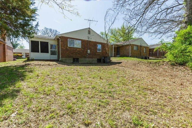 Building Photo - 4321 Melba Ave
