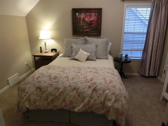 Building Photo - 9291 N Fairmont Cir