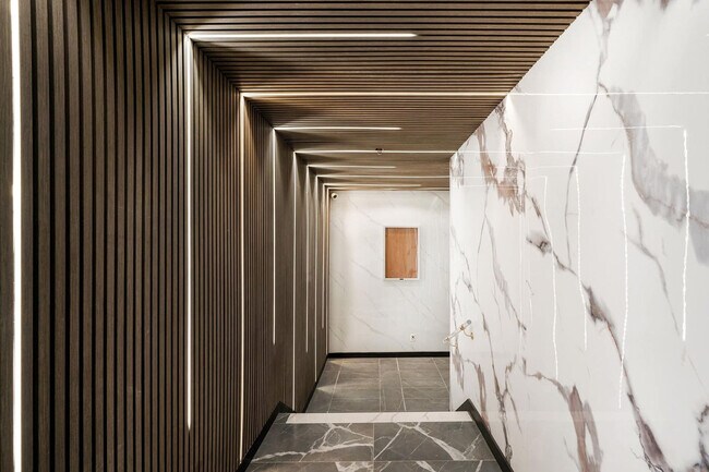 Building Photo - 317w E 14th St